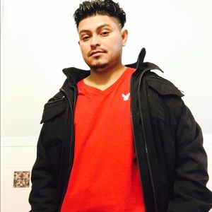 Meet your Posher, Juan